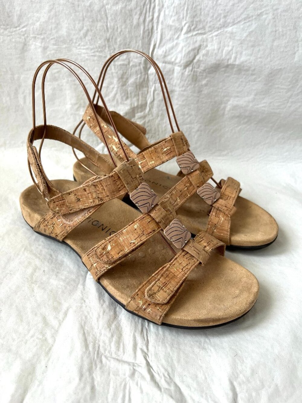 Vionic sandals Amber brown cork womens 10 strappy caged flat comfort shoes